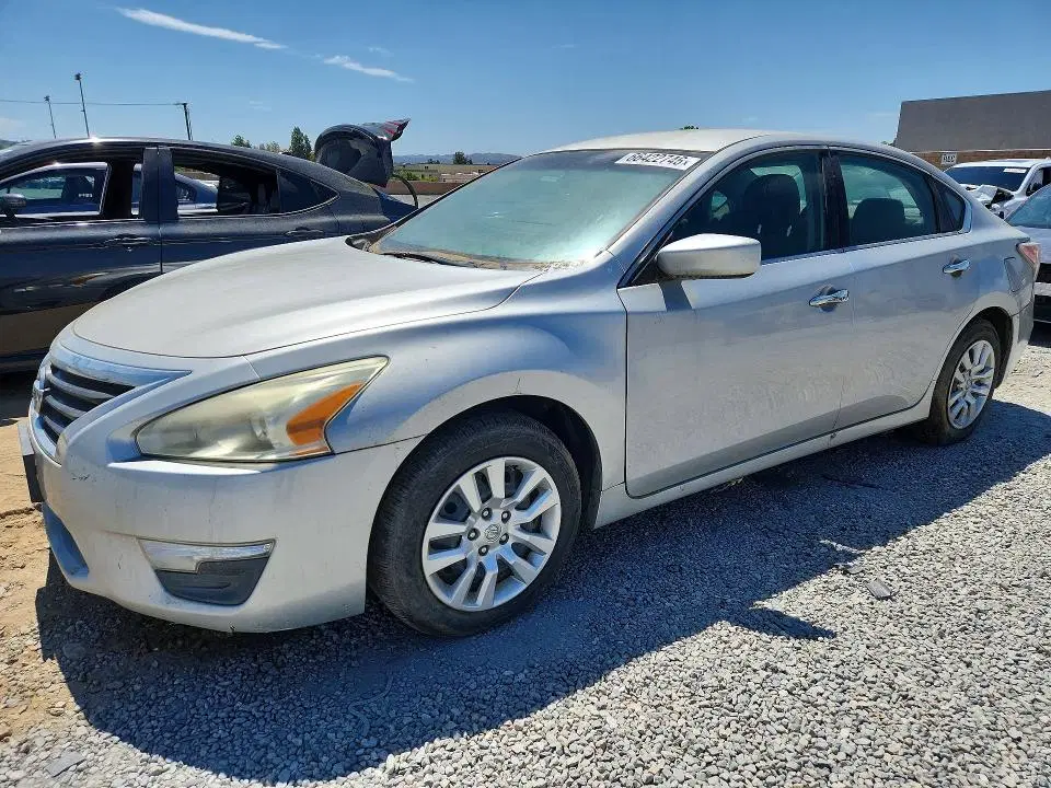 1N4AL3AP9FC429370 — 2015 Nissan Altima, Механические повреждения, фото до ремонта