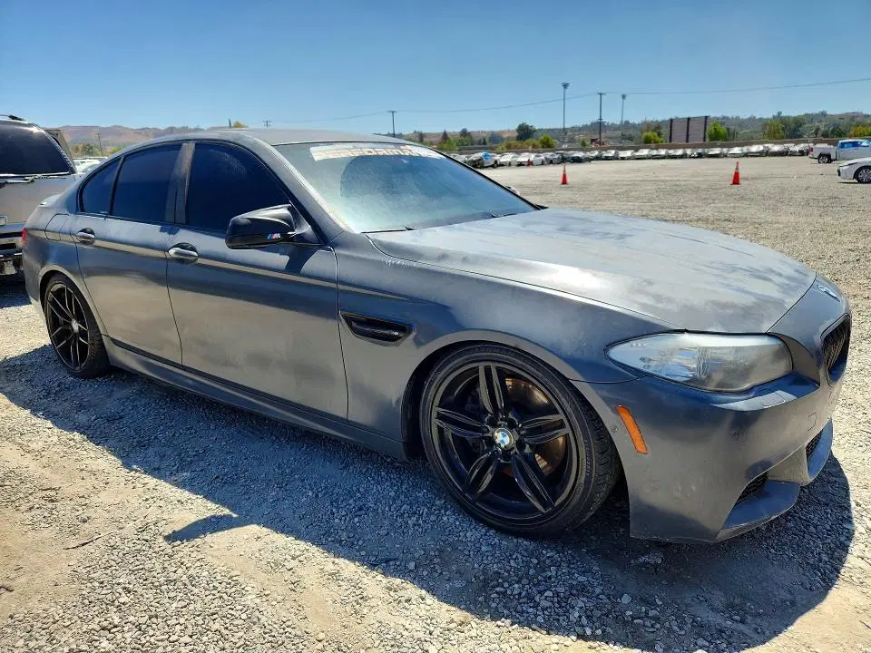 2011 BMW 550 VIN WBAFR9C5XBC758325 фото 4
