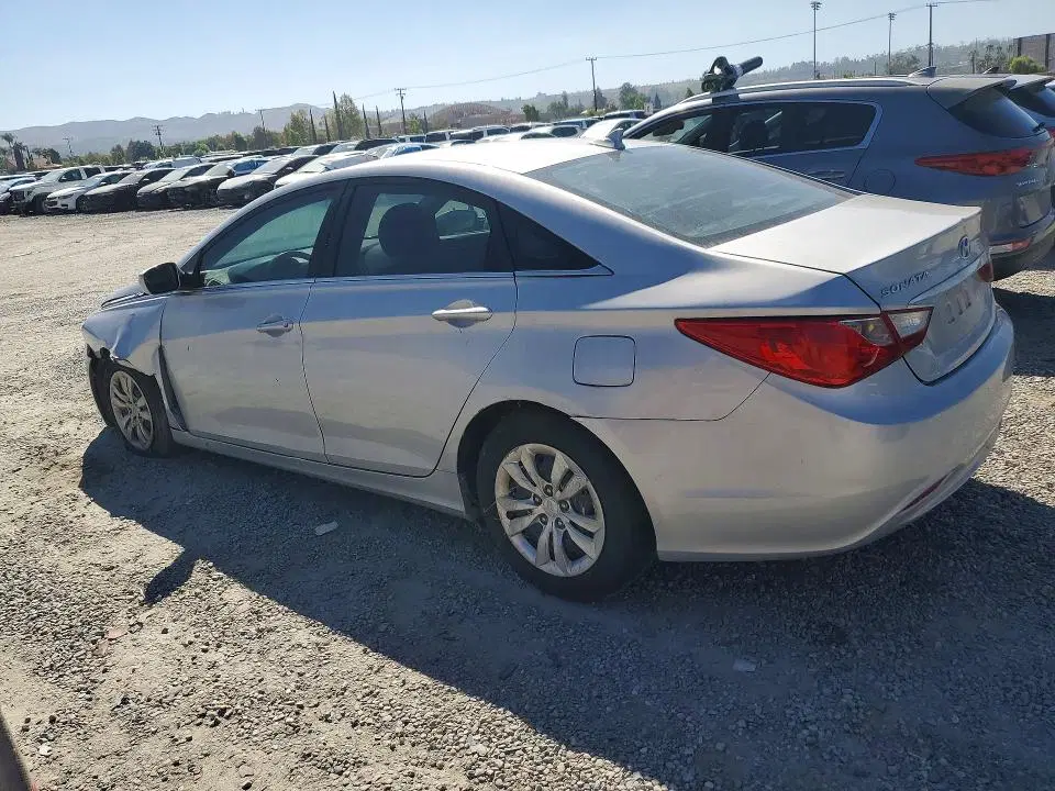 2013 HYUNDAI SONATA VIN 5NPEB4AC8BH110395 фото 3