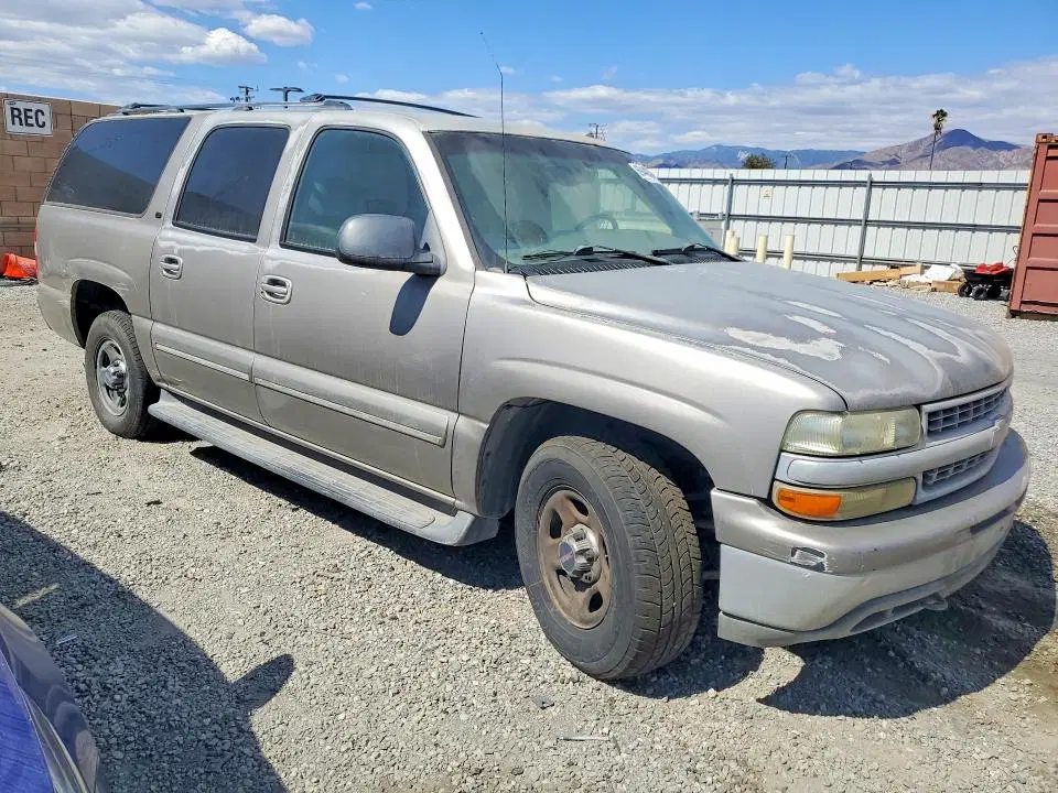 2002 CHEVROLET SUBURBAN VIN 1GNEC16T42J216099 фото 4