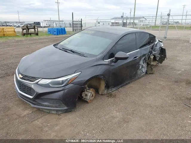 2017 Chevrolet CRUZE LT VIN 1G1BE5SM8H7158816 фото 2