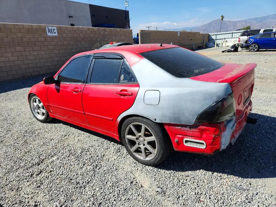 2003 LEXUS IS 300 VIN JTHBD192830072025 фото 2