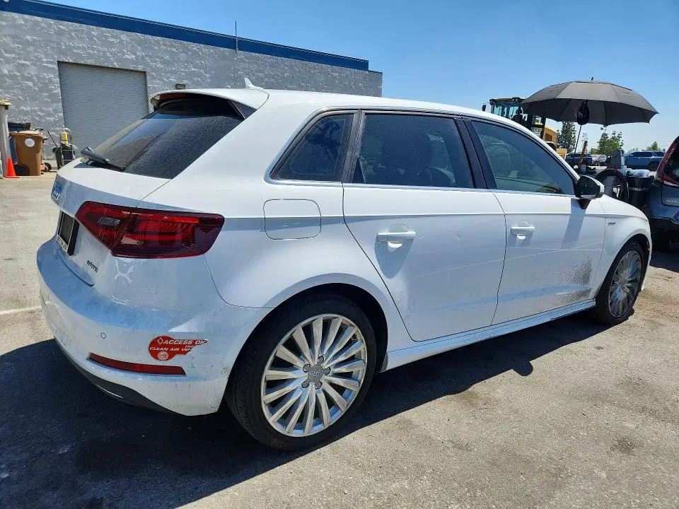 2016 Audi A3 VIN WAUTPBFFXGA097774 фото 3
