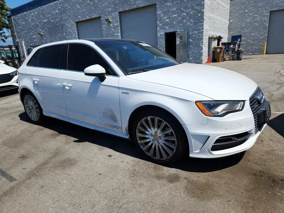 2016 Audi A3 VIN WAUTPBFFXGA097774 фото 4