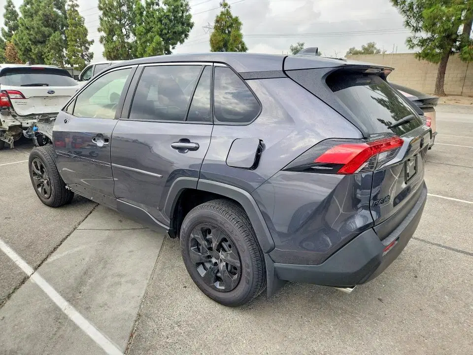 2025 Toyota RAV4 VIN JTMK1RFV0SD134404 фото 2