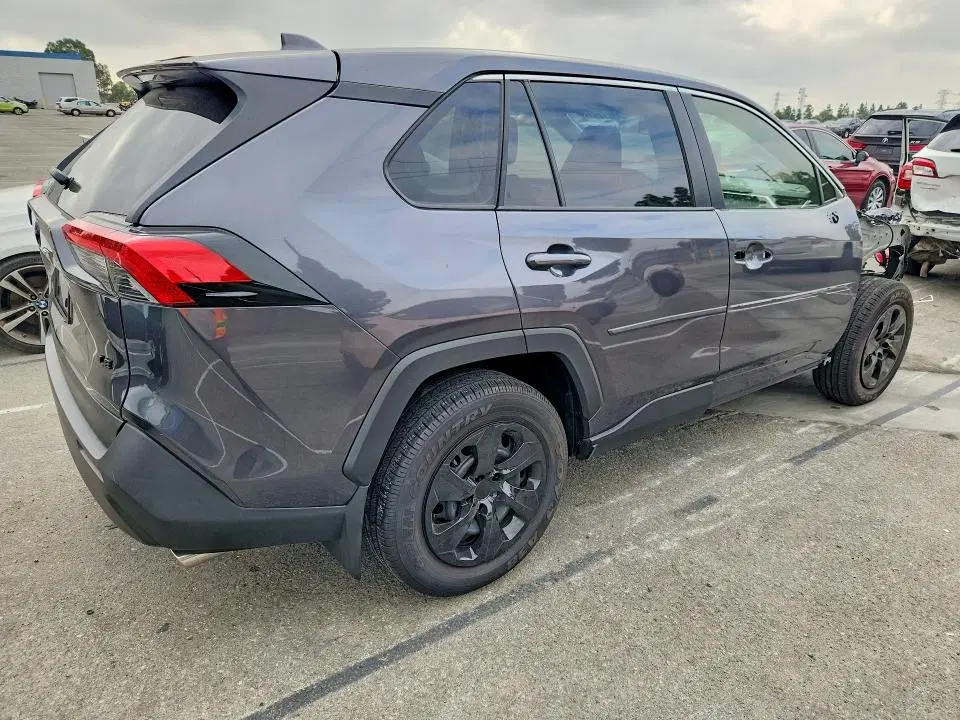 2025 Toyota RAV4 VIN JTMK1RFV0SD134404 фото 3