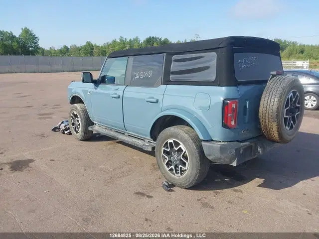 2022 Ford Bronco Outer Banks VIN 1FMDE5BH9NLA74473 фото 3
