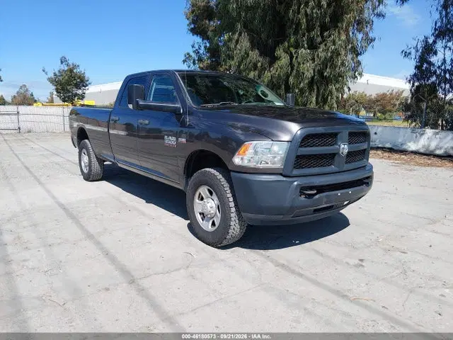 3C63R3GT0GG335227 — 2016 RAM 3500 Tradesman, Естественный износ (Normal Wear & Tear), фото до ремонта