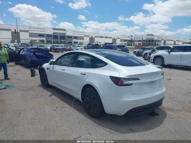 2025 Tesla MODEL 3 VIN 5YJ3E1EA0SF030786 фото 3