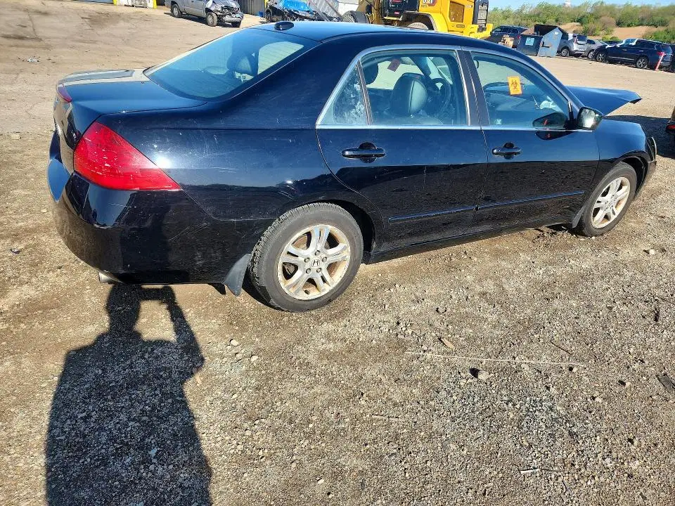 2007 HONDA ACCORD VIN 1HGCM56827A172614 фото 3