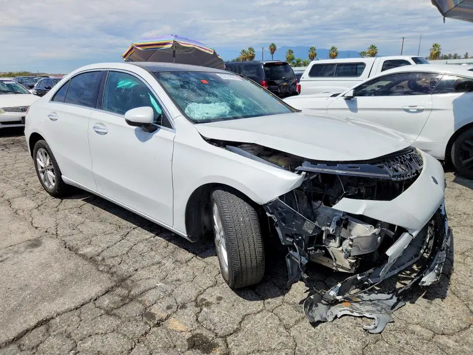 2020 Mercedes-Benz A VIN WDD3G4EB3LW038453 фото 4