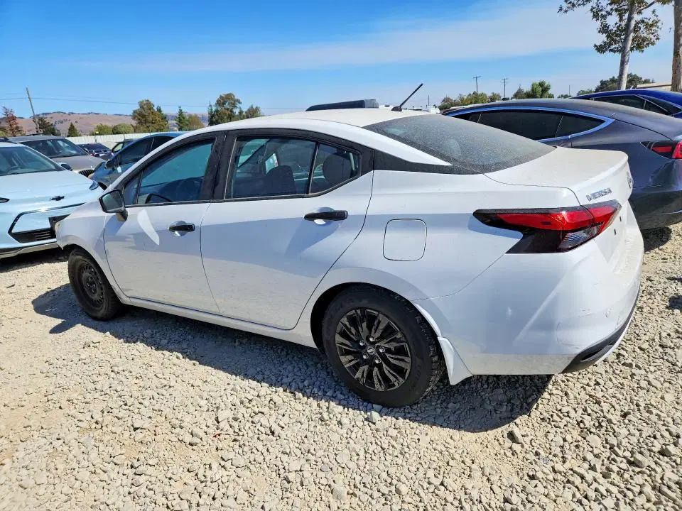 2020 Nissan Versa VIN 3N1CN8DV9LL903602 фото 2