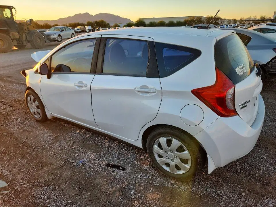 2014 Nissan VERSA NOTE VIN 3N1CE2CP8EL386439 фото 2