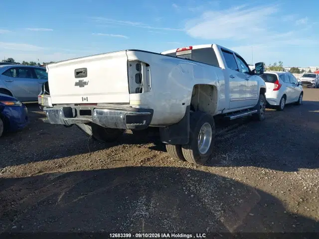 2017 Chevrolet 3500 Silverado VIN 1GC4K0CY1HF131041 фото 4