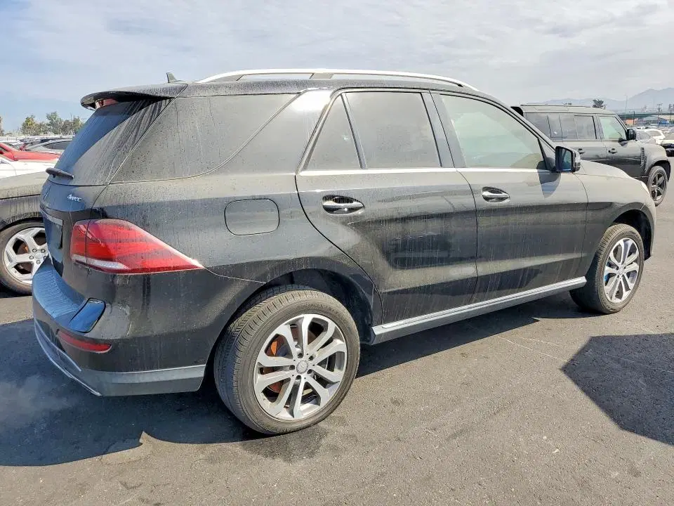 2017 MERCEDES-BENZ GLE VIN 4JGDA6DB9HA901043 фото 3