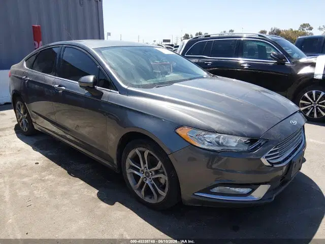 3FA6P0G72HR343211 — 2017 Ford Fusion S, Передняя часть слева (Left Front), фото до ремонта