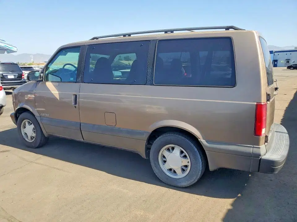 2000 CHEVROLET ASTRO VIN 1GNDM19W7YB205891 фото 2