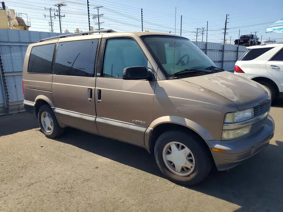 2000 CHEVROLET ASTRO VIN 1GNDM19W7YB205891 фото 4