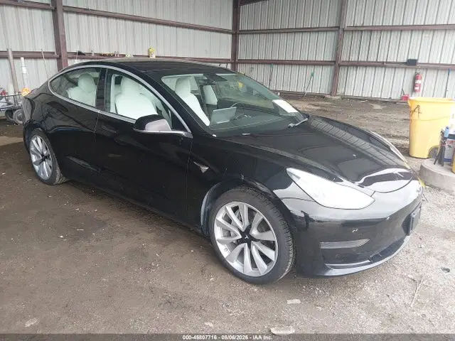 5YJ3E1EA1LF606810 — 2020 Tesla Model 3 Standard Range Plus Rear-Wheel Drive/Standard Range Rear-Wheel Drive, Подтопление (Flood), фото до ремонта