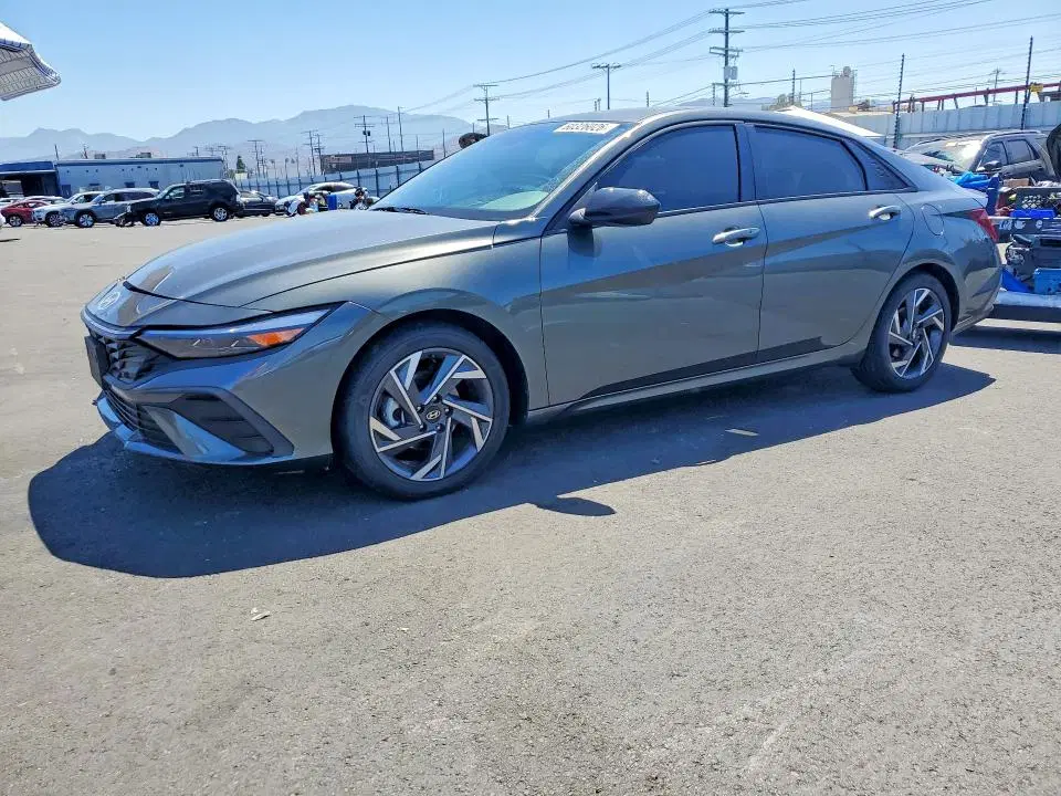 KMHLM4DG0SU011720 — 2025 Hyundai Elantra, Передняя часть (Front End), фото до ремонта