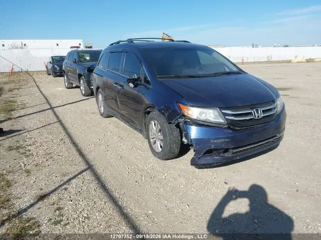 5FNRL5H45GB504106 — 2016 Honda Odyssey EX, Передняя часть, фото до ремонта