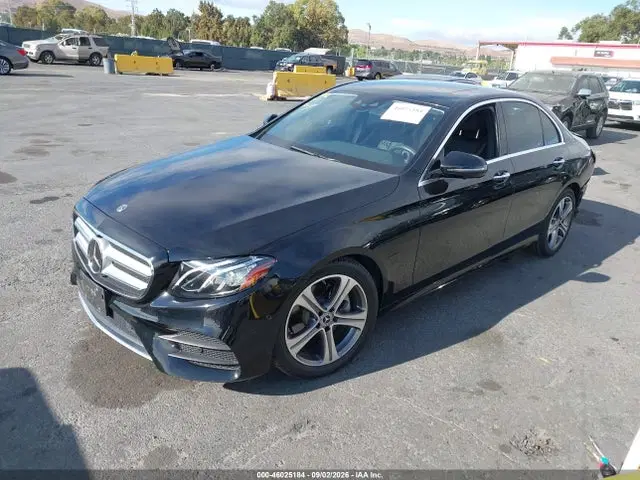 2019 Mercedes-Benz E 300 VIN WDDZF4JB9KA685566 фото 2
