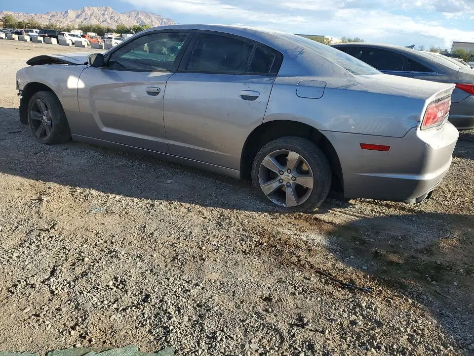 2014 Dodge Charger VIN 2C3CDXBG9EH243270 фото 2