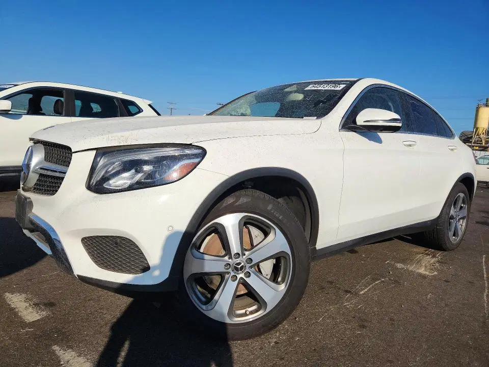 WDC0J4KB7JF392227 — 2018 Mercedes-Benz GLC Coupe, Передняя часть, фото до ремонта