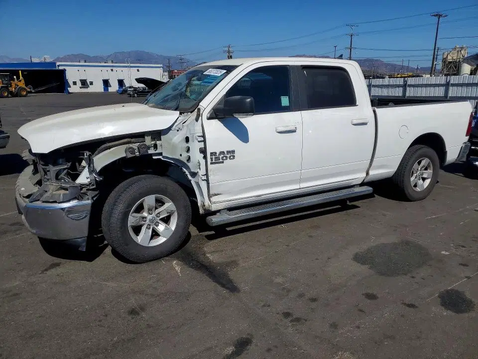 1C6RR6TTXLS133645 — 2020 RAM 1500 Classic, Передняя часть (Front End), фото до ремонта