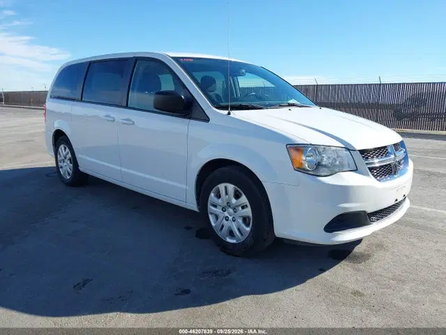 2C4RDGBG7JR288735 — 2018 Dodge Grand Caravan SE, Естественный износ (Normal Wear & Tear), фото до ремонта