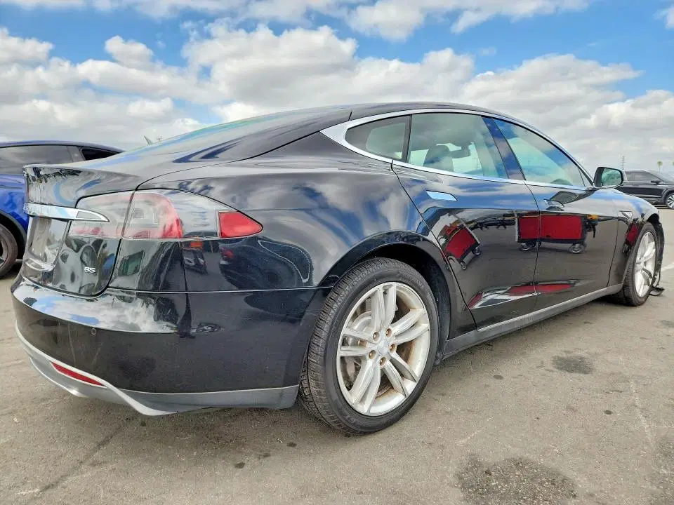2013 TESLA MODEL S VIN 5YJSA1CN2DFP28025 фото 3