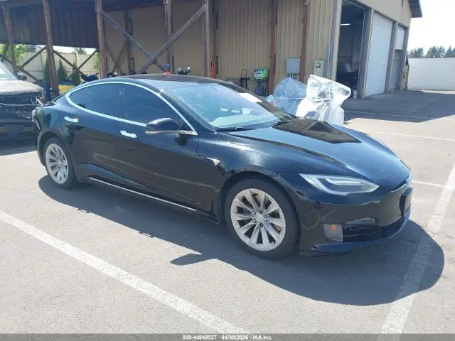 5YJSA1E12HF201179 — 2017 Tesla Model S 60/75, Левый бок (Left Side), фото до ремонта