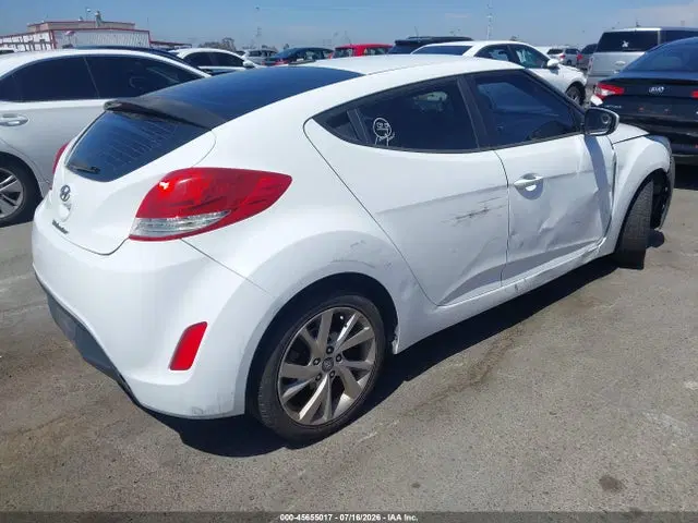 2016 Hyundai Veloster VIN KMHTC6AD5GU285009 фото 4