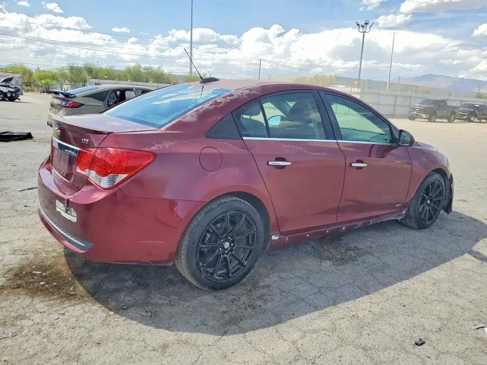 2015 Chevrolet Cruze VIN 1G1PG5SB6F7300902 фото 3