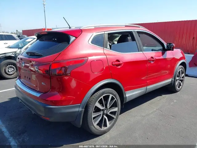 2017 Nissan Rogue Sport Sl VIN JN1BJ1CP5HW006067 фото 4