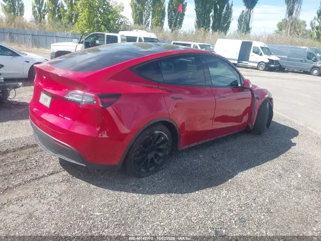 2021 Tesla Model Y Long Range Dual Motor All-wheel Drive VIN 5YJYGDEE0MF085035 фото 4