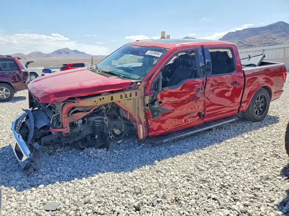 1FTEW1CG3GKE96025 — 2016 Ford F150, Передняя часть (Front End), фото до ремонта