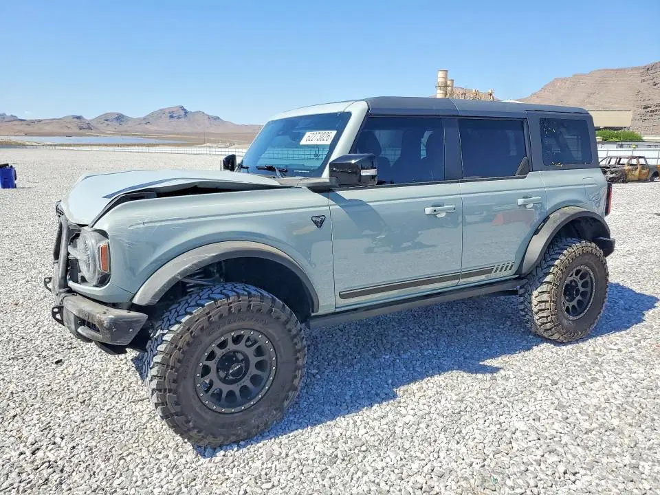 1FMEE5EP7MLA42031 — 2021 Ford Bronco, Передняя часть, фото до ремонта