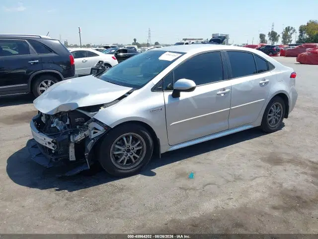 2020 Toyota Corolla Hybrid Le VIN JTDEBRBE8LJ029791 фото 2