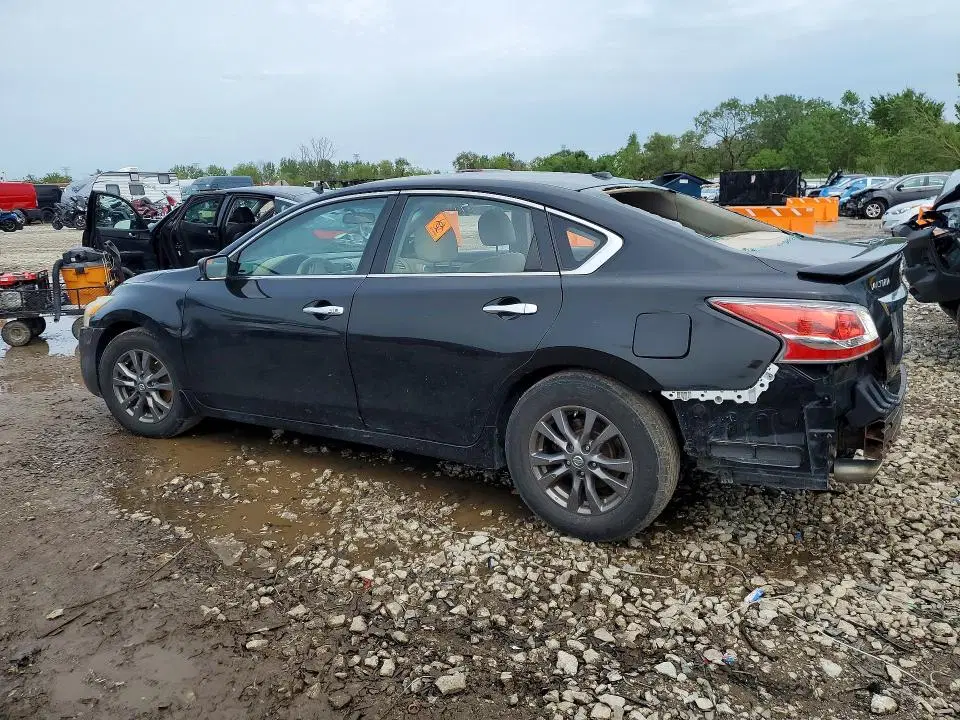 2015 NISSAN ALTIMA VIN 1N4AL3AP3FC573884 фото 2