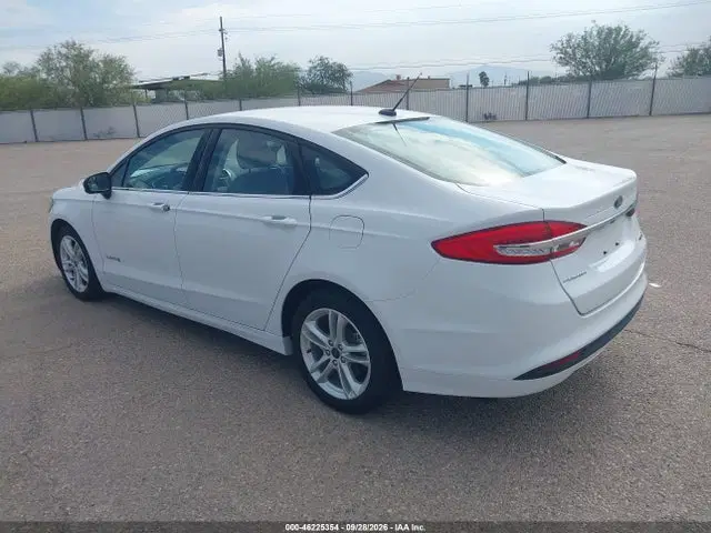 2018 Ford Fusion Hybrid S VIN 3FA6P0UUXJR100519 фото 3