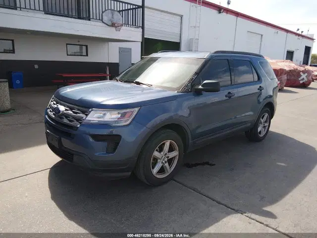 2018 Ford Explorer VIN 1FM5K8B88JGA59366 фото 2