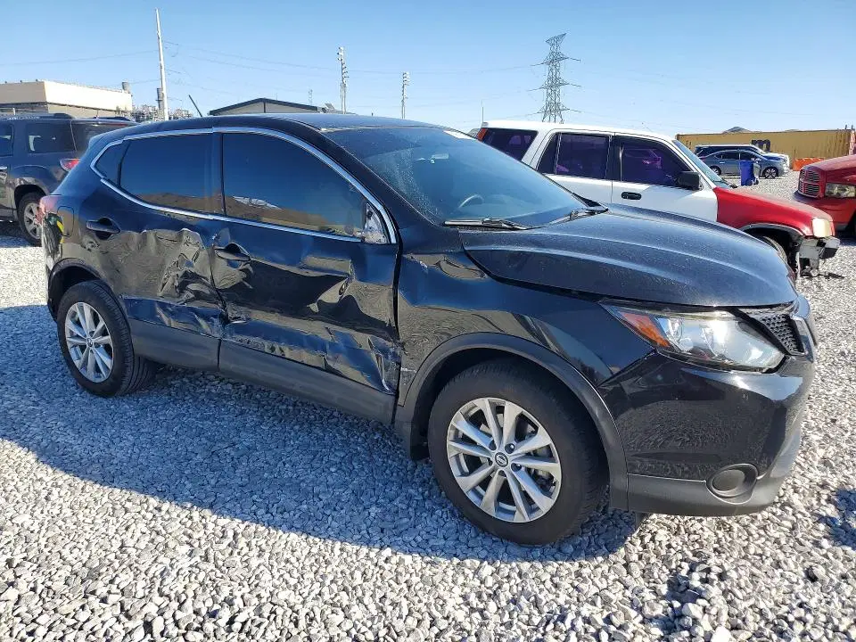 2019 NISSAN ROGUE SPORT VIN JN1BJ1CP1KW242111 фото 4