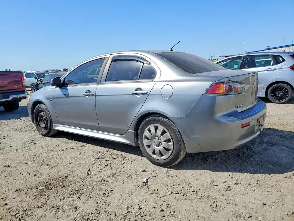 2015 Mitsubishi Lancer VIN JA32U2FU9FU015583 фото 2
