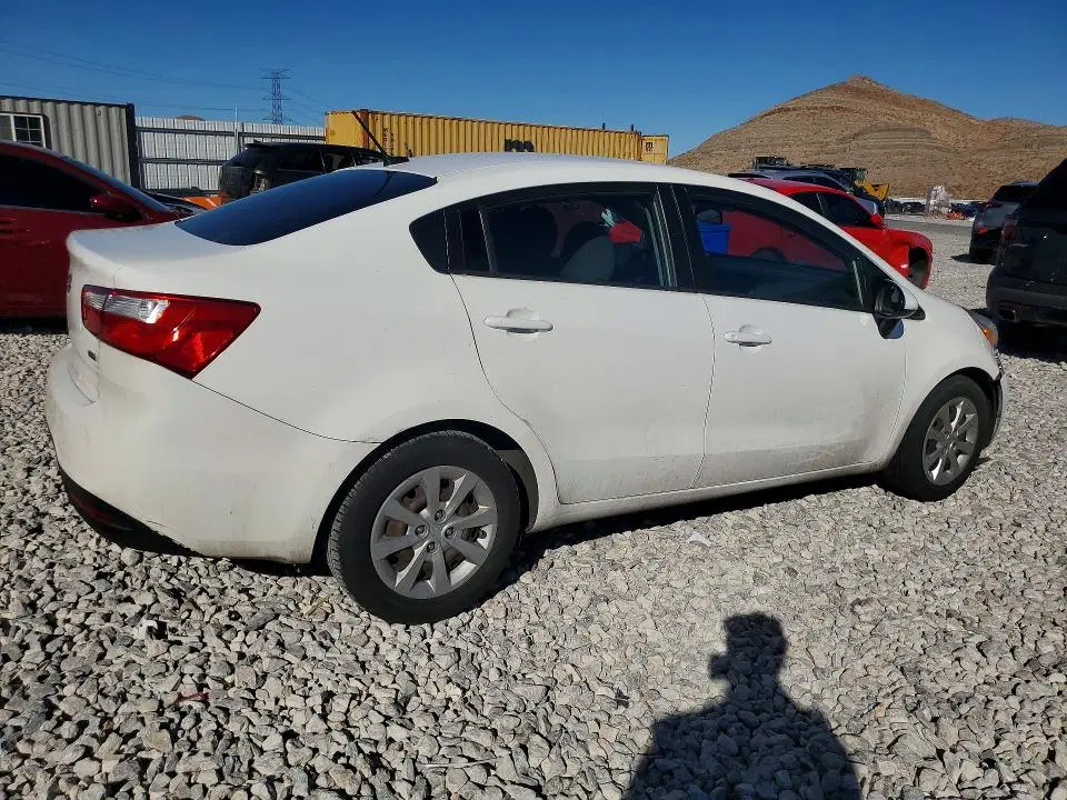 2014 KIA RIO VIN KNADM4A33E6348446 фото 3
