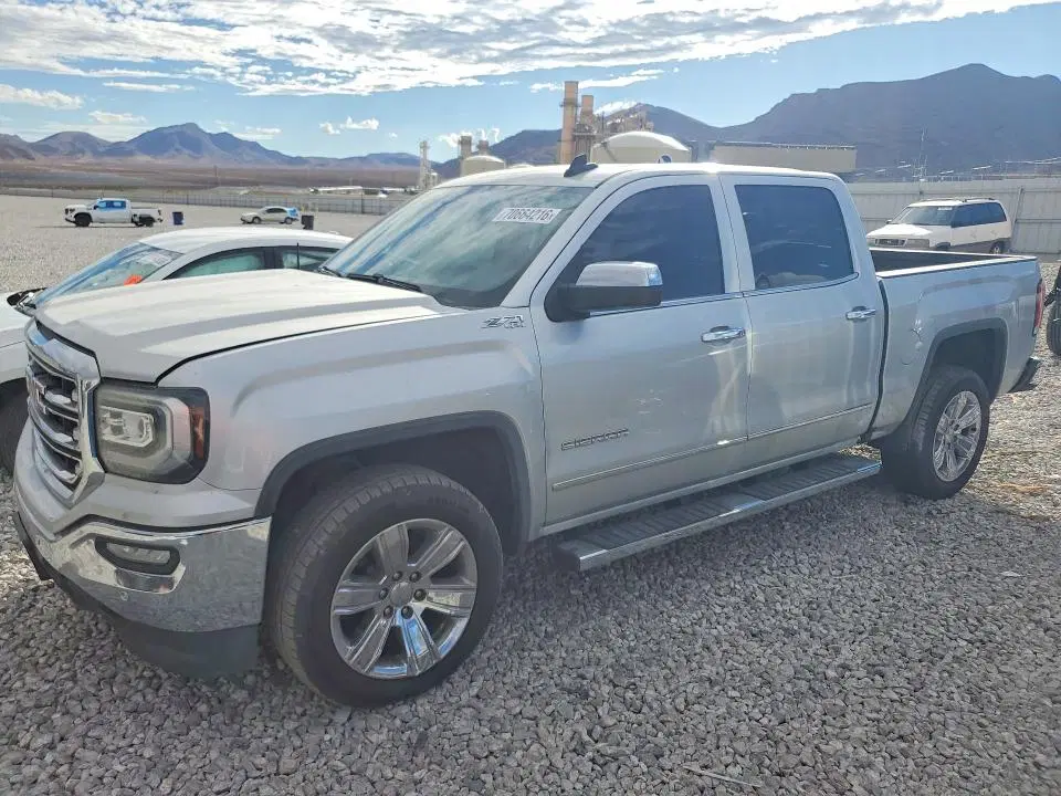 3GTU2NEC2JG121699 — 2018 GMC Sierra, Вандализм, фото до ремонта