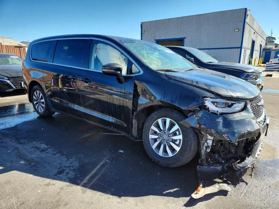2023 CHRYSLER PACIFICA VIN 2C4RC1L74PR632562 фото 4