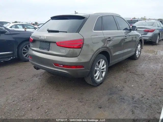 2015 Audi Q3 2.0t Technik VIN WA1GFEFSXFR007975 фото 4
