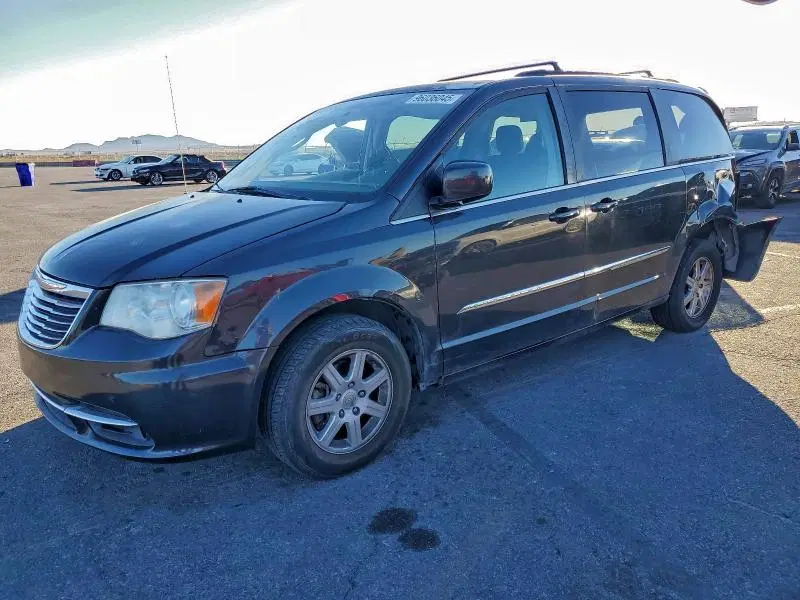 2A4RR5DG6BR719967 — 2011 Chrysler TOWN & Country, Задняя часть (Rear End), фото до ремонта