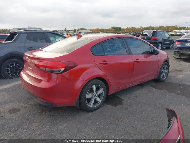 2018 KIA Forte Lx/s VIN 3KPFL4A7XJE246003 фото 4